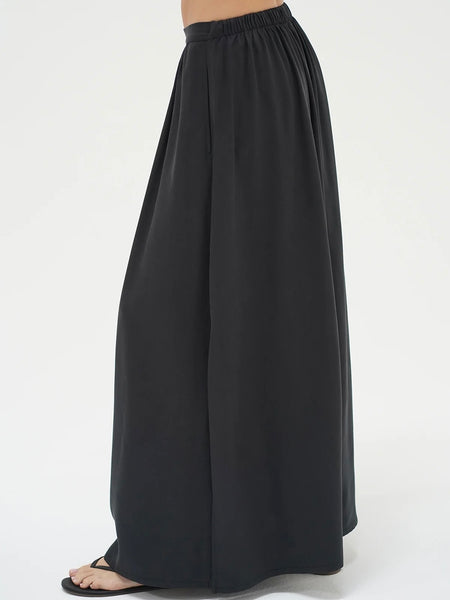Dania Skirt in Pirate Black