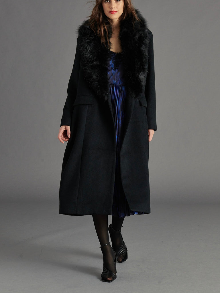 Prince Coat in Black