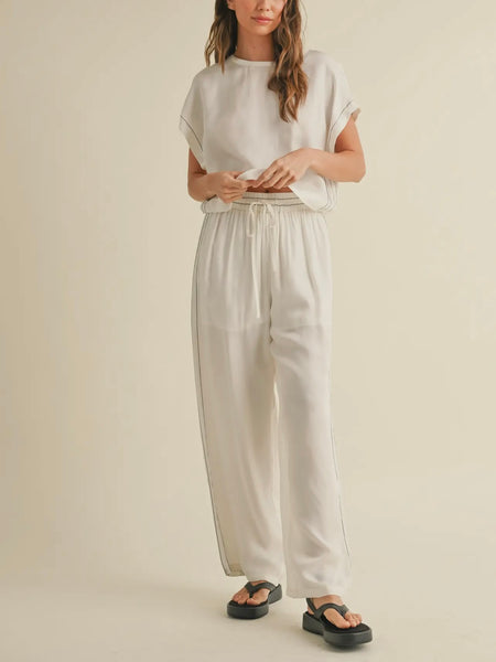 Seams To Me Pant in Ecru