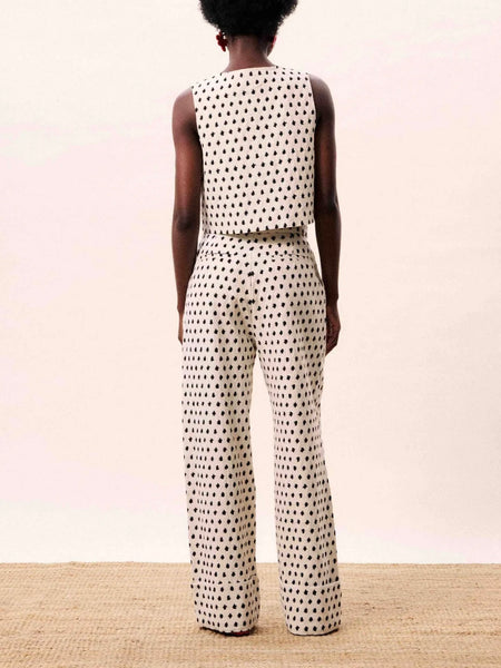 Nautilus Vest in Creme