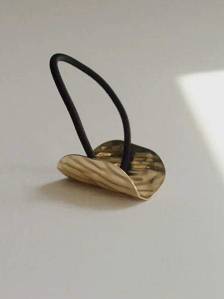 Wavy Hair Cuff in Gold