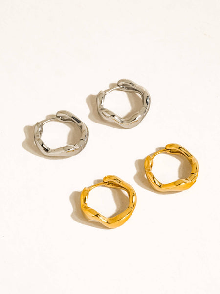 Bellac Wavy Hoop Earrings in Silver