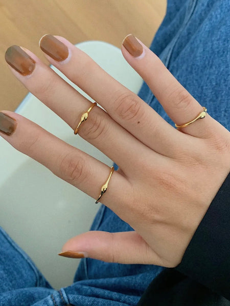 Rowena Minimalist Ring