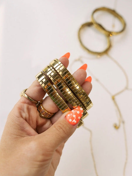 The Luxe Link Bracelet in Gold