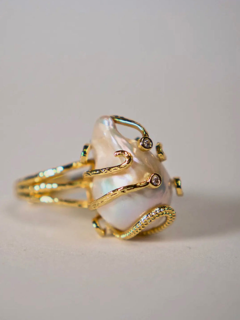 Organic Elegance Baroque Pearl Ring