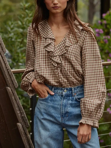 Perfectly Poetic Blouse in Brown Plaid