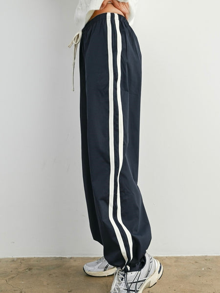 Down To Earth Stripe Pant in Navy