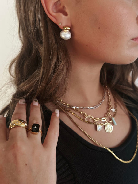 Emina Gold Pearl Drop Studs