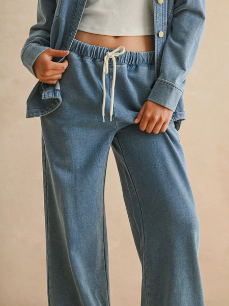 Denim Does Comfy Pant in Blue