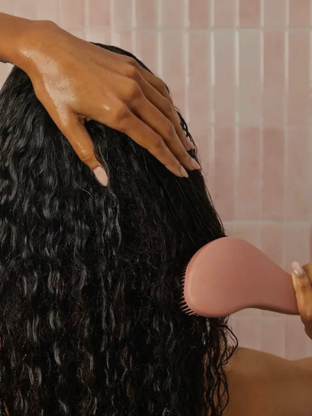 Detangling Brush in Terracotta