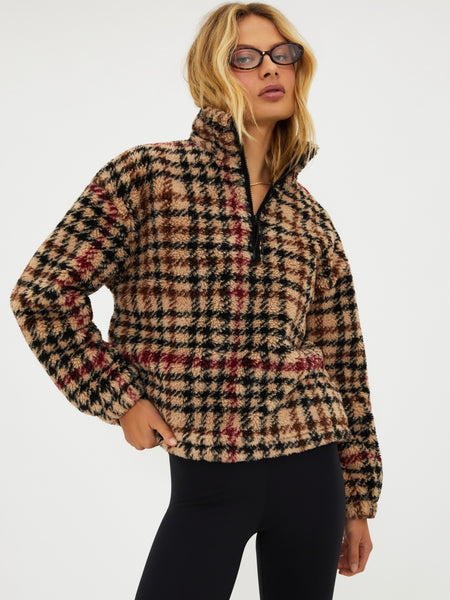 Leona Sherpa in Midnight Houndstooth