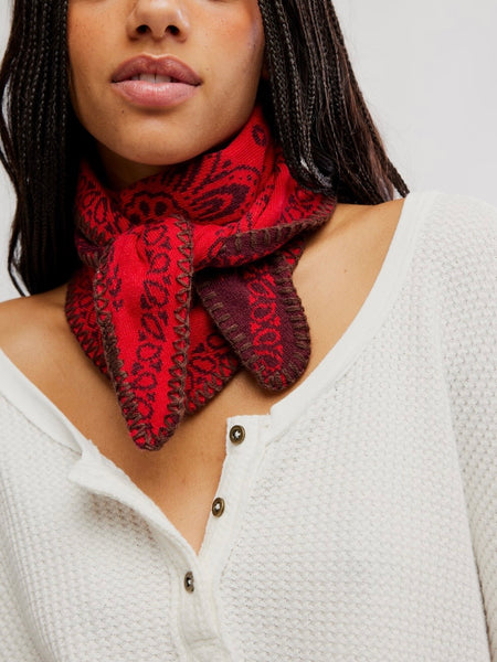 Carmen Knitted Triangle in Wine