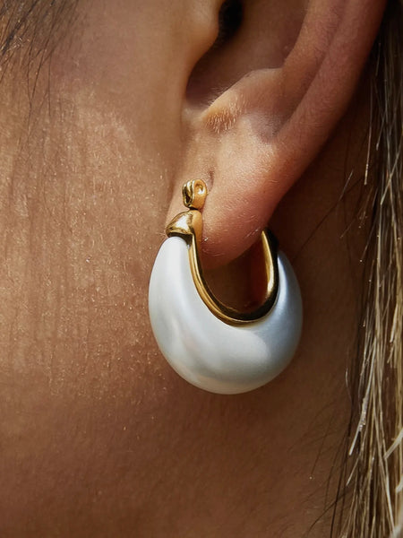 Roselle Teardrop Hoops in White