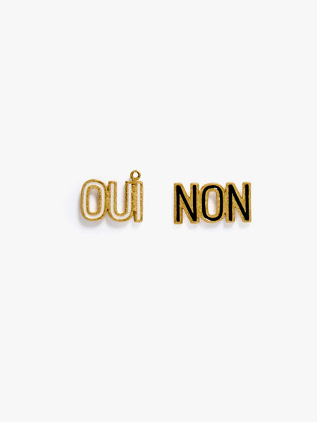 Oui Non Stud Earrings in Cream & Black