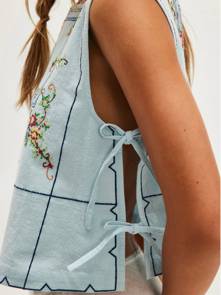 Garden Wall Top in Blue Combo