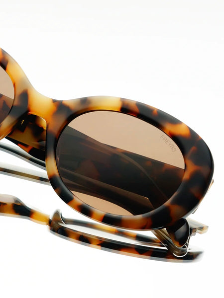 Aria Oval Sunnies in Milky Tortoise