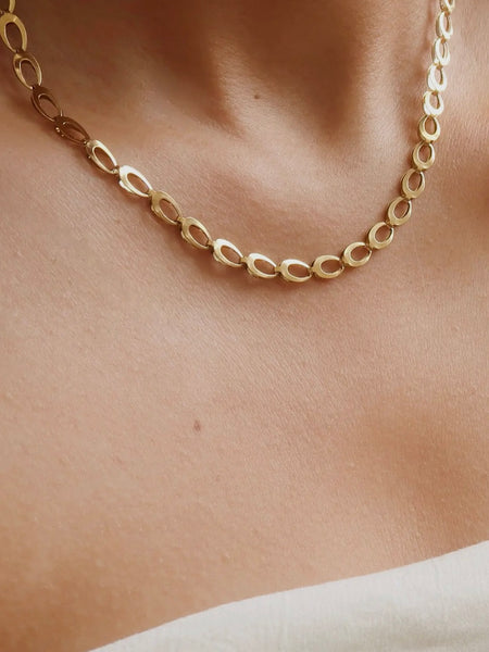 Thessaly Oval Link Chain Necklace