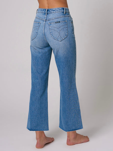 Classic Flare Crop in Chloe Vintage Blue