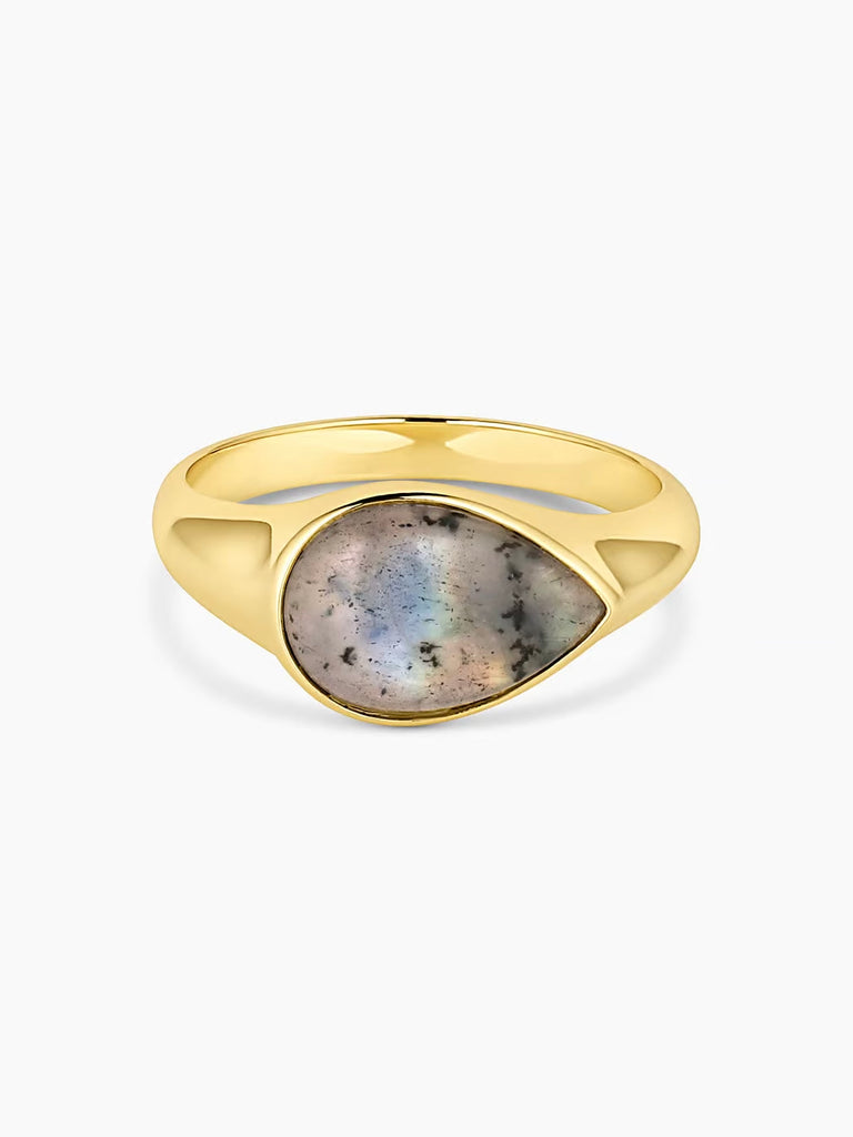 Lou Gemstone Ring in Labradorite Gold