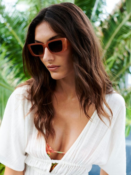 Miley Sunnies in Apricot