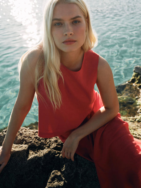 Sloane Linen Top in Chili Pepper