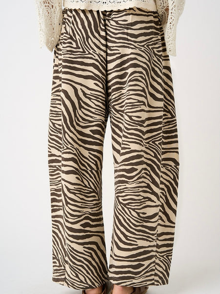 Where The Wild Things Run Pant in Brown