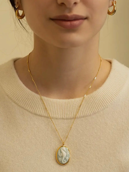 Seahorse Cameo Necklace