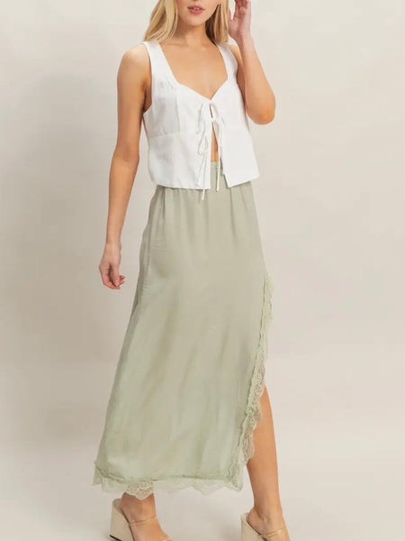Walk In The Park Skirt in Sage