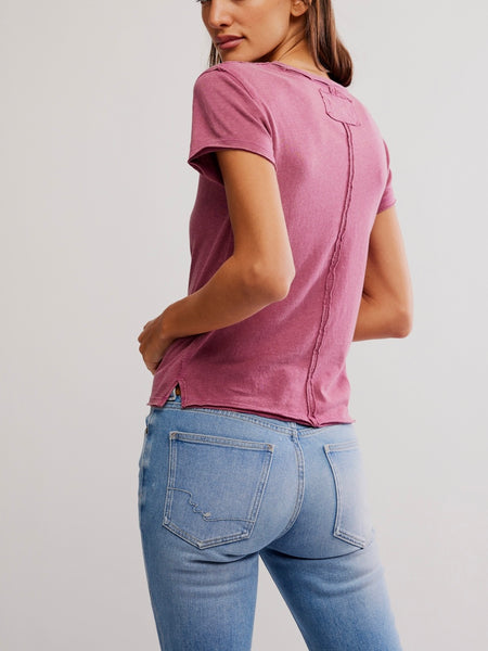 Nova Tee in Crushed Berry