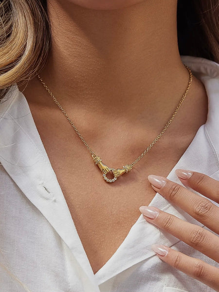 Brissonne Double Hand Necklace