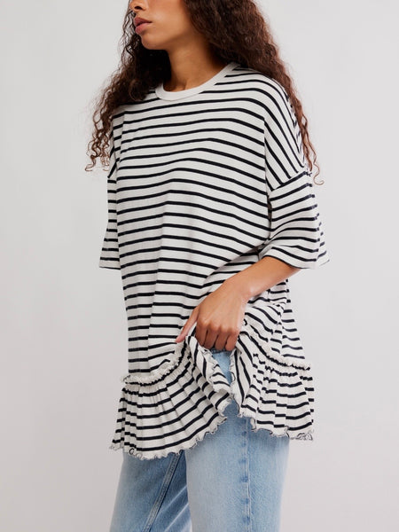 Why Yes Striped Tee in Black & White Combo