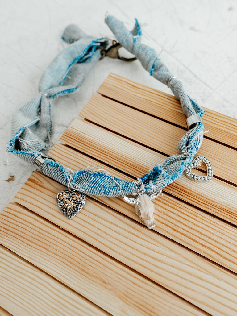 Bandana Charm Choker in Denim & Silver Longhorn