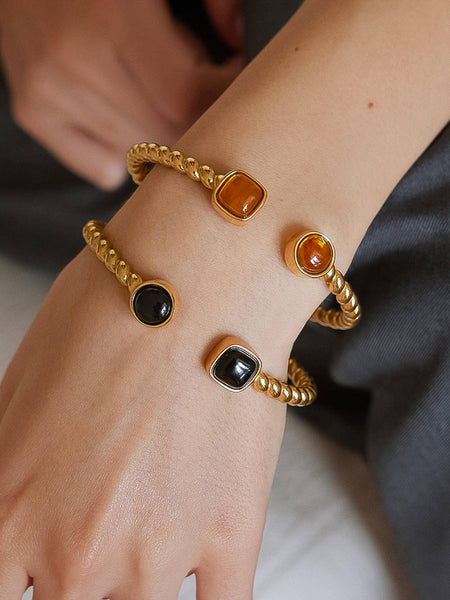 Cinder Cuff in Black