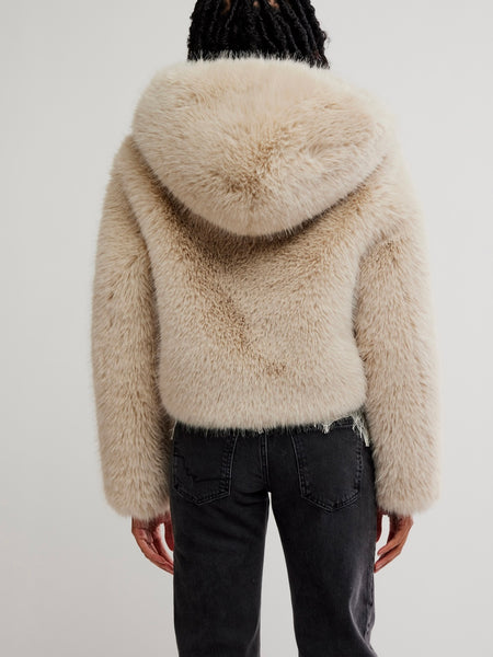 Louder Please Fur in Ivory