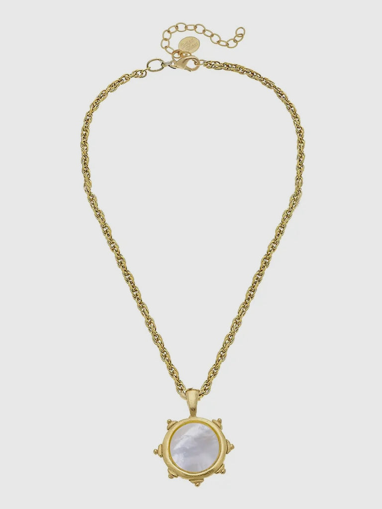 Florence Necklace in Mother of Pearl