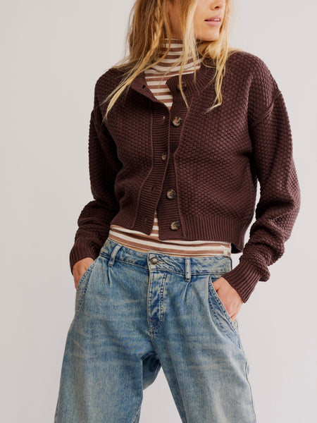 Lila Cardi in Potting Soil