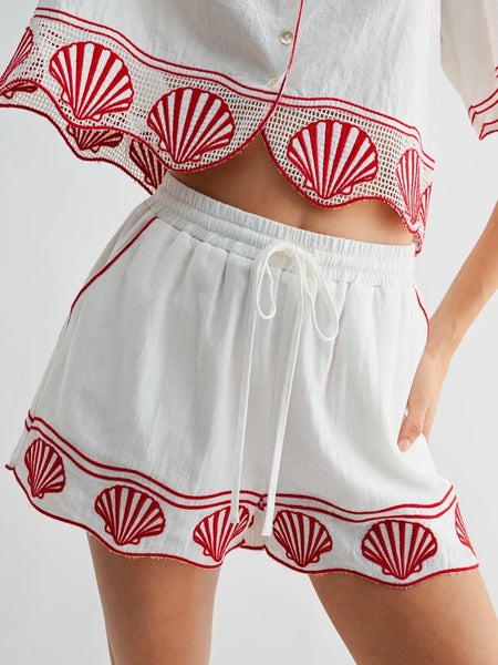 Shell Yes Shorts in White & Red