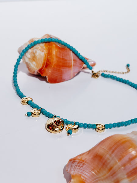 Turquoise Beaded Shell Necklace