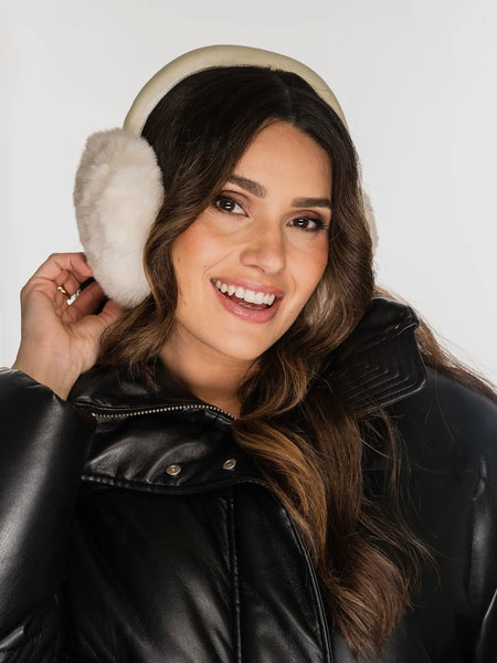 Chloe Velvet Earmuff in Cream