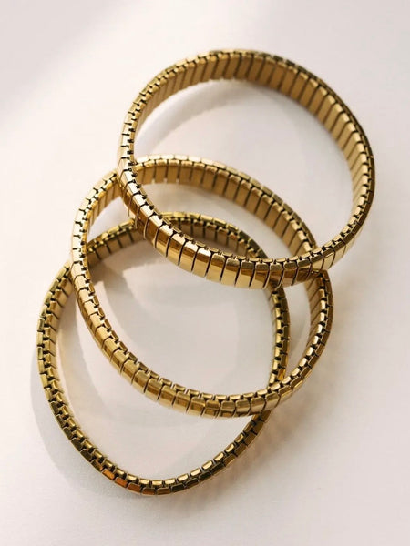 The Luxe Link Bracelet in Gold