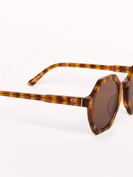 Millie Sunnies in Match Play