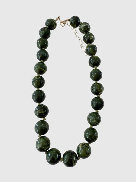 Mabry Chunky Beaded Necklace in Green