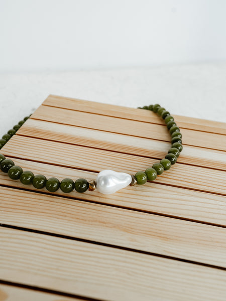Kamryn Green Gem Baroque Pearl Necklace