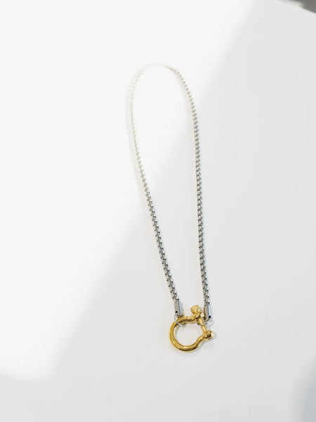 Teezo Screw Toggle Necklace