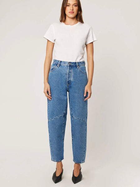 Jane Barrel Jeans in River Blue