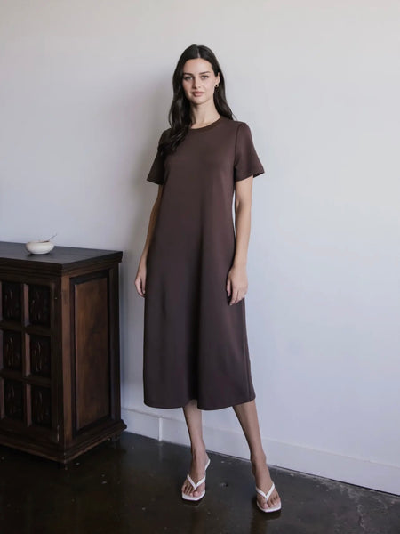 Sarah Short Sleeve Midi Dress in Cocoa