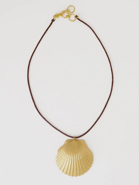 Joan Shell Necklace