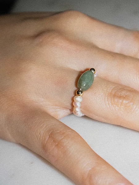 Henly Pearl Stone Ring in Green