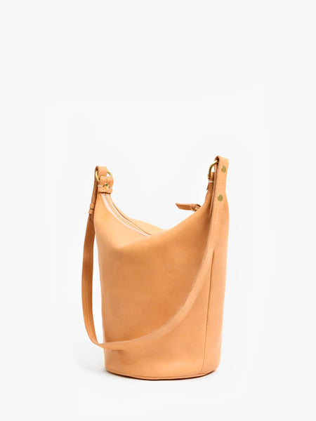 Petite Jeanne in Biscuit Toscana