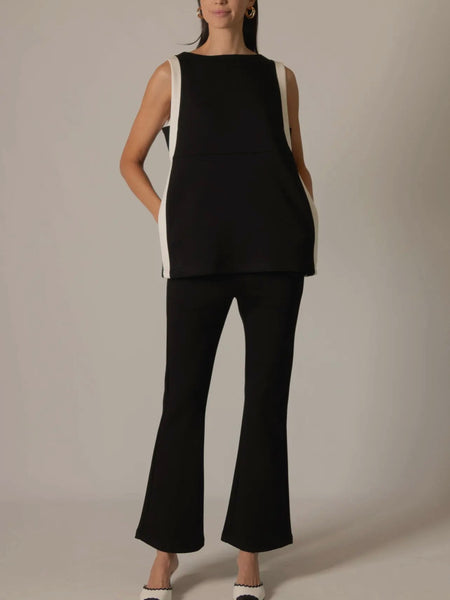 Cara Contrast Border Top in Black